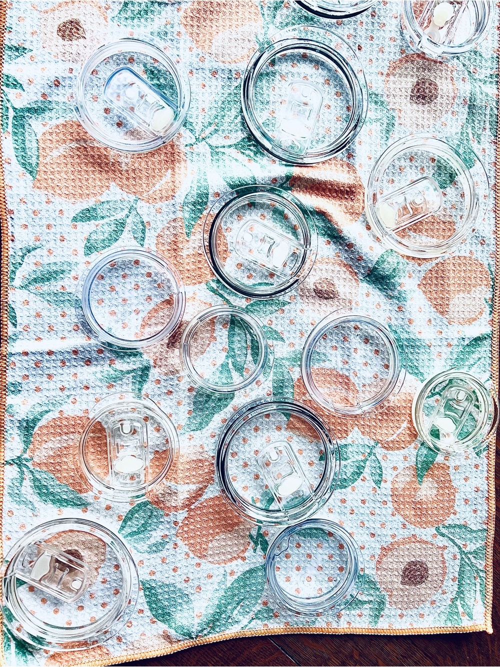 Clear Replacement Plastic Drink Lids - Clear Color